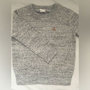 Gap Grey V Neck sweater